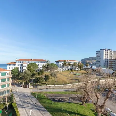 Beach Vii With Parking By Aston