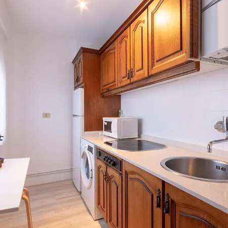 Apartment Beach Vii With Parking By Aston Bakio