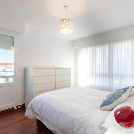 Beach Vii With Parking By Aston Apartment