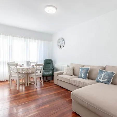 Apartment Beach Vii With Parking By Aston Bakio