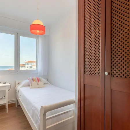 Beach Vii With Parking By Aston Apartment